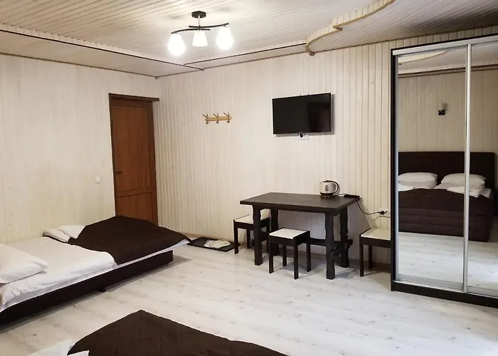 Mountain 招待所 3*